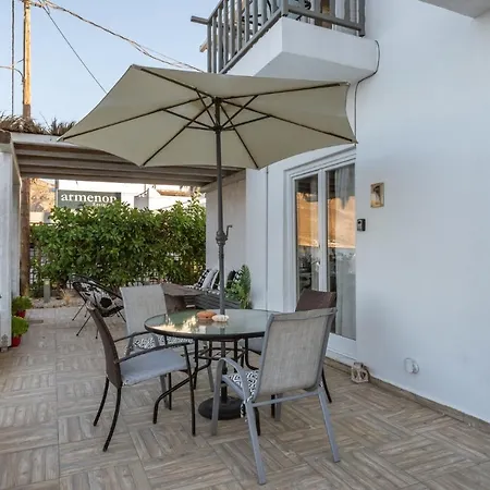 Uno Beachfront Apartament